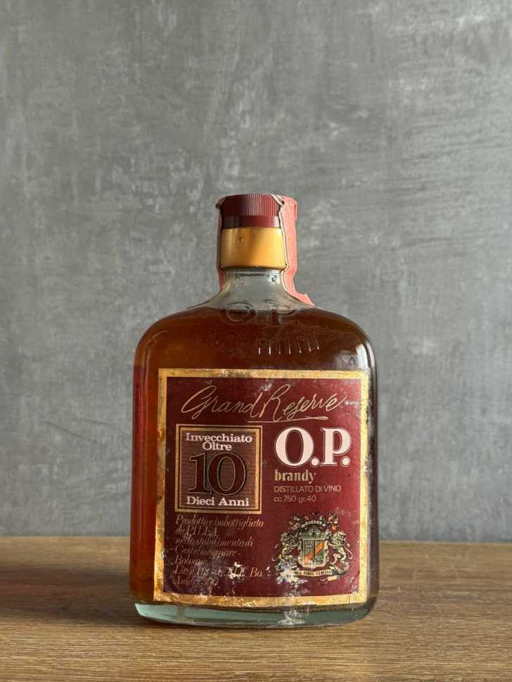 Brandy O.P. ORO PILLA Grand Reserve 10 лет, 1975 года.