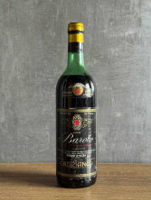 Вино Adriano Barolo 1967 года.