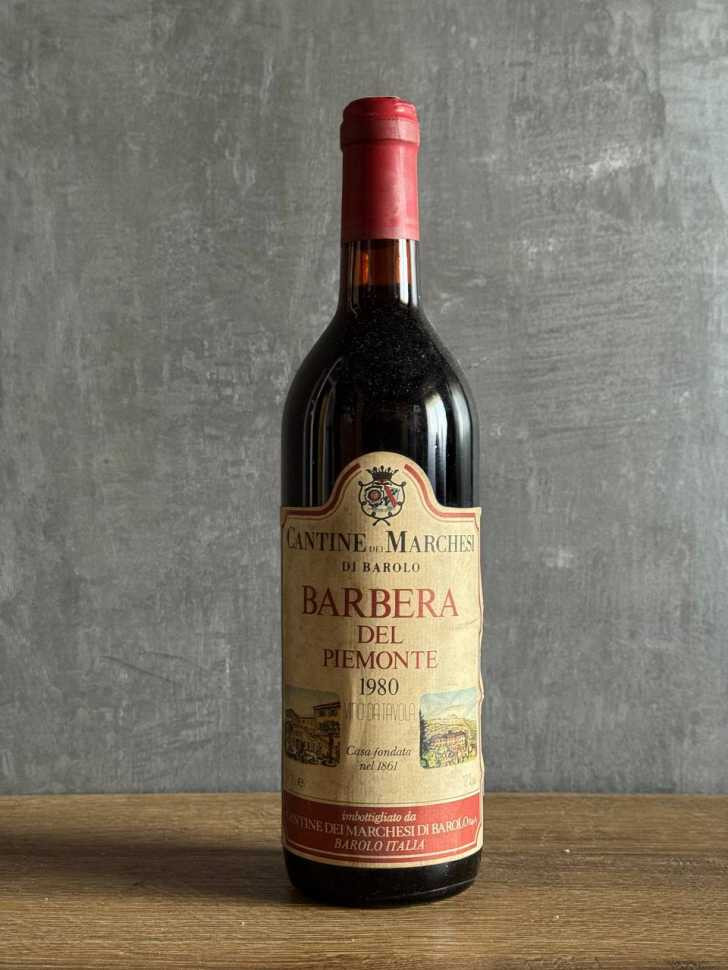 Вино Cantine dei Marchesi Barbera del Piemonte 1980 года.