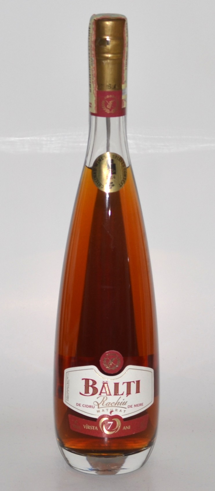 Кальвадос "Бэлць" 7 лет. 0,7 л.